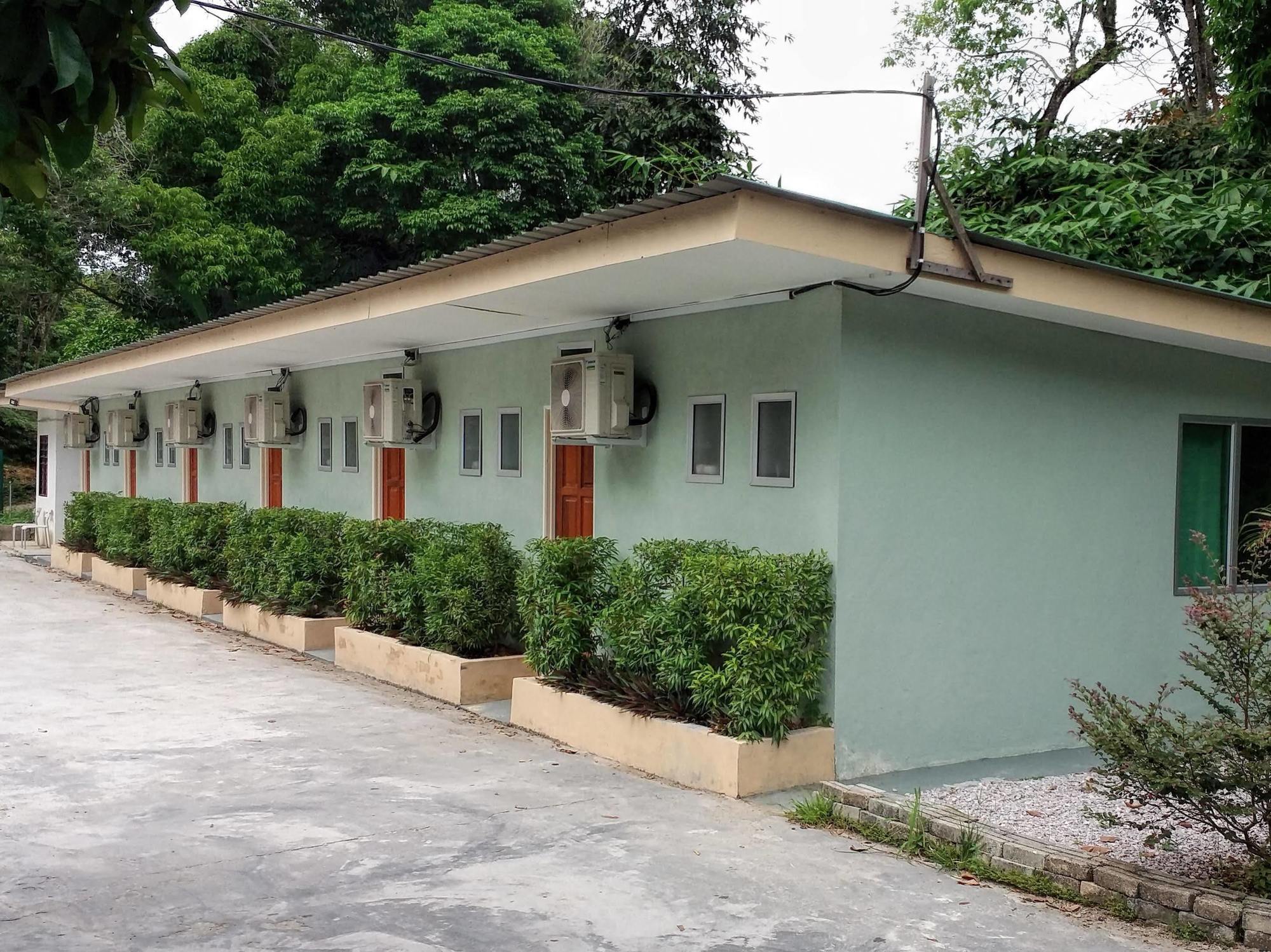 Ulu River Lodge Gopeng Exterior foto